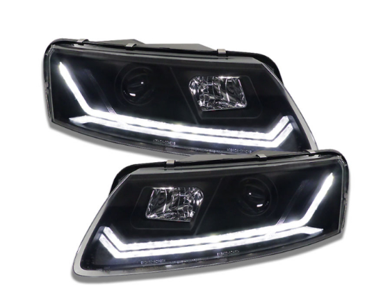 Pair of Audi C6 08-11 LED dynamic flashing daytime lights, for A6 xenon - Sp Newconcept